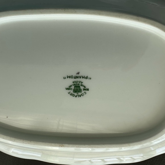 Coalport “Phantom” Fine China - 6 piece complete place setting plus more!! - Picture 4 of 6